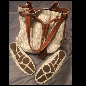 Michael Kors Bucket Bag & Moccasin Flats
